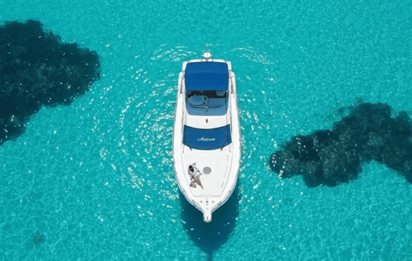 Crociera Privata in Yacht a Polignano: Relax, Eleganza e Prestigio Made in Puglia